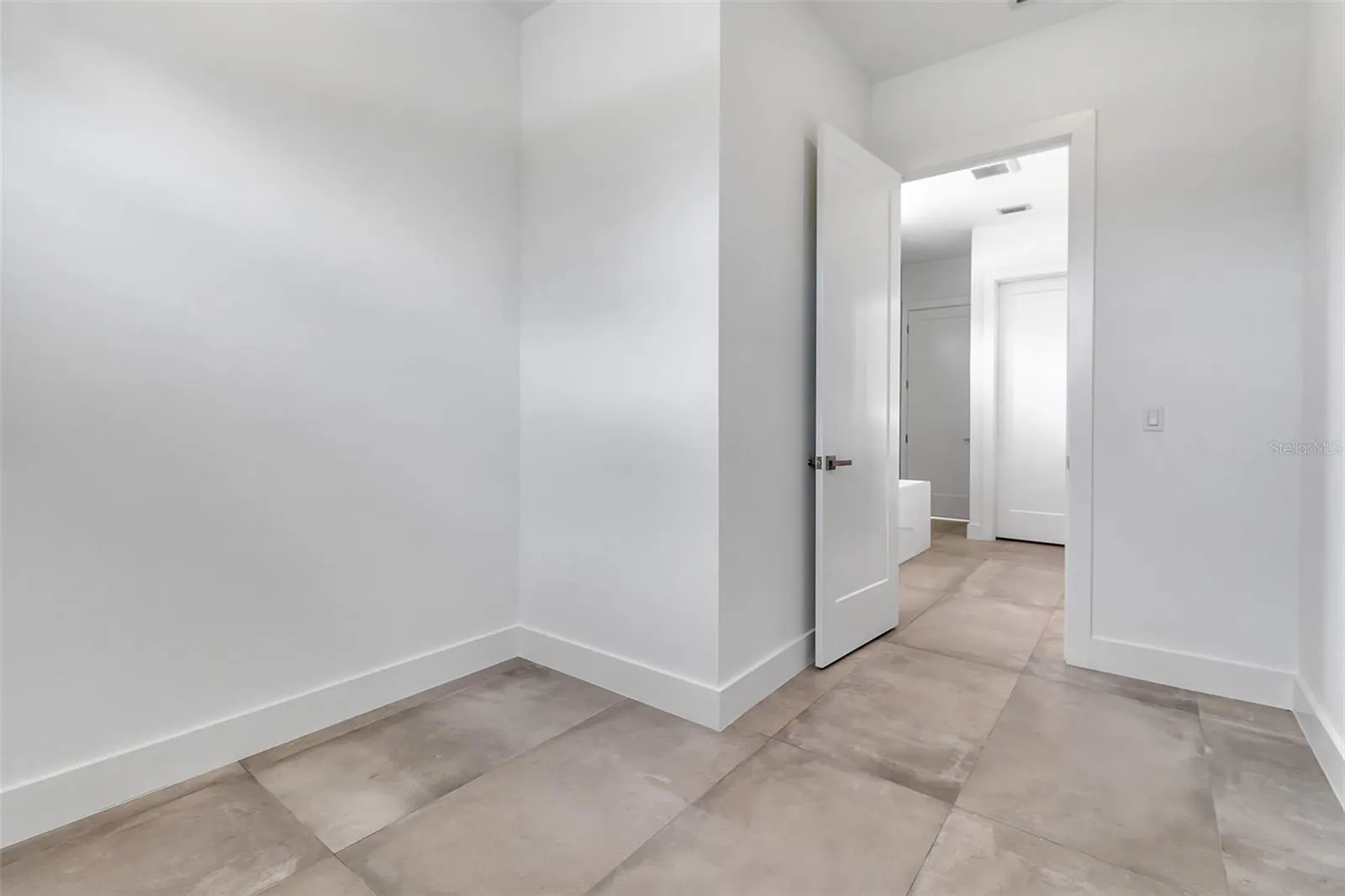 2532 FRUIT TREE DR