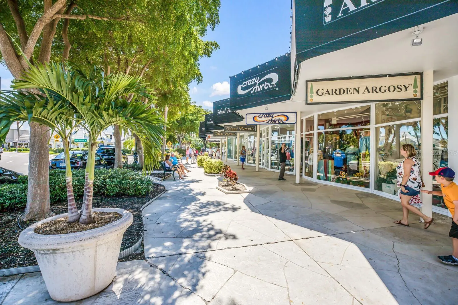 204 N ADAMS DR