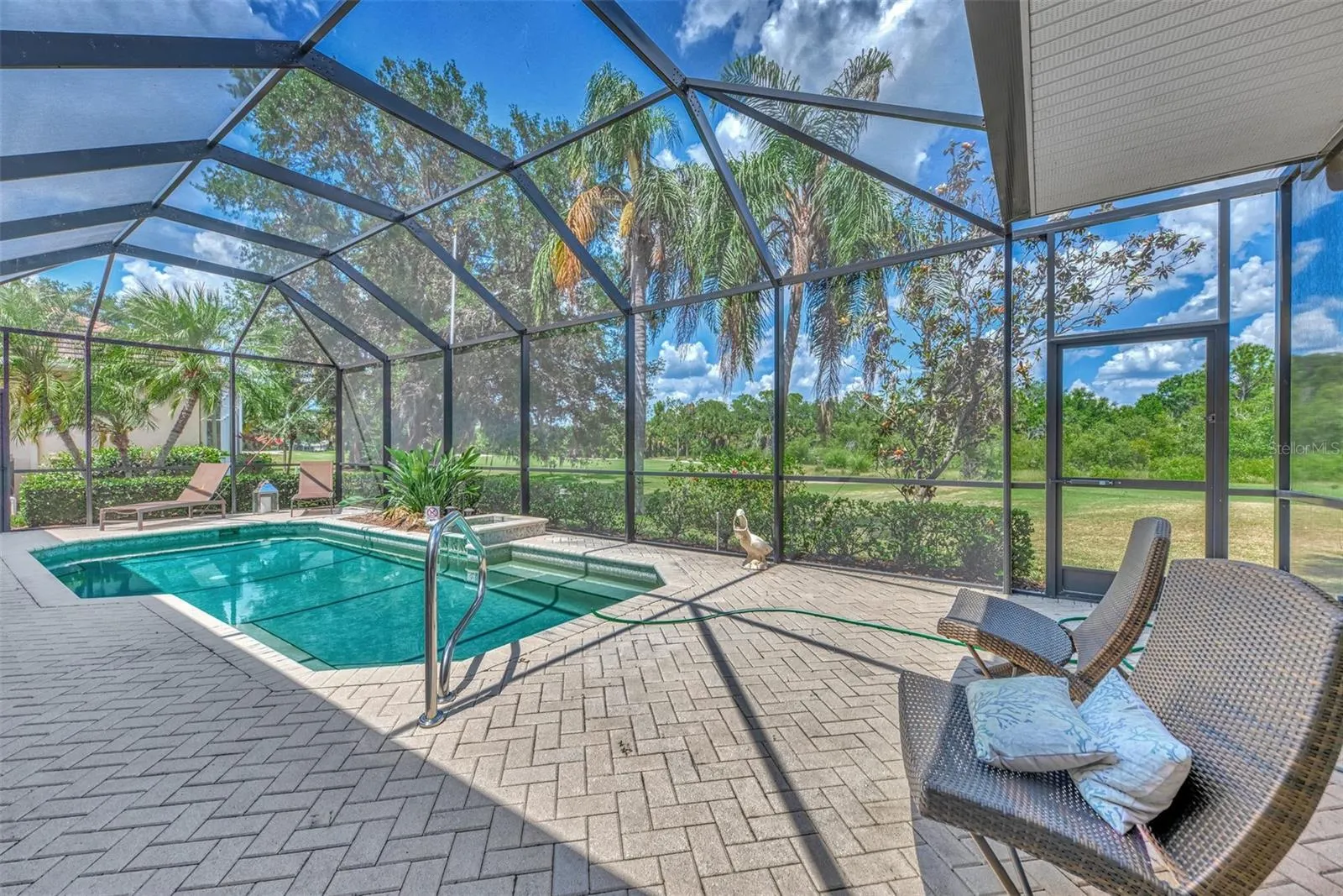 383 CEDARBROOK CT