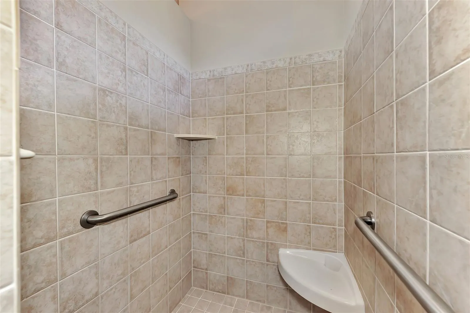 383 CEDARBROOK CT