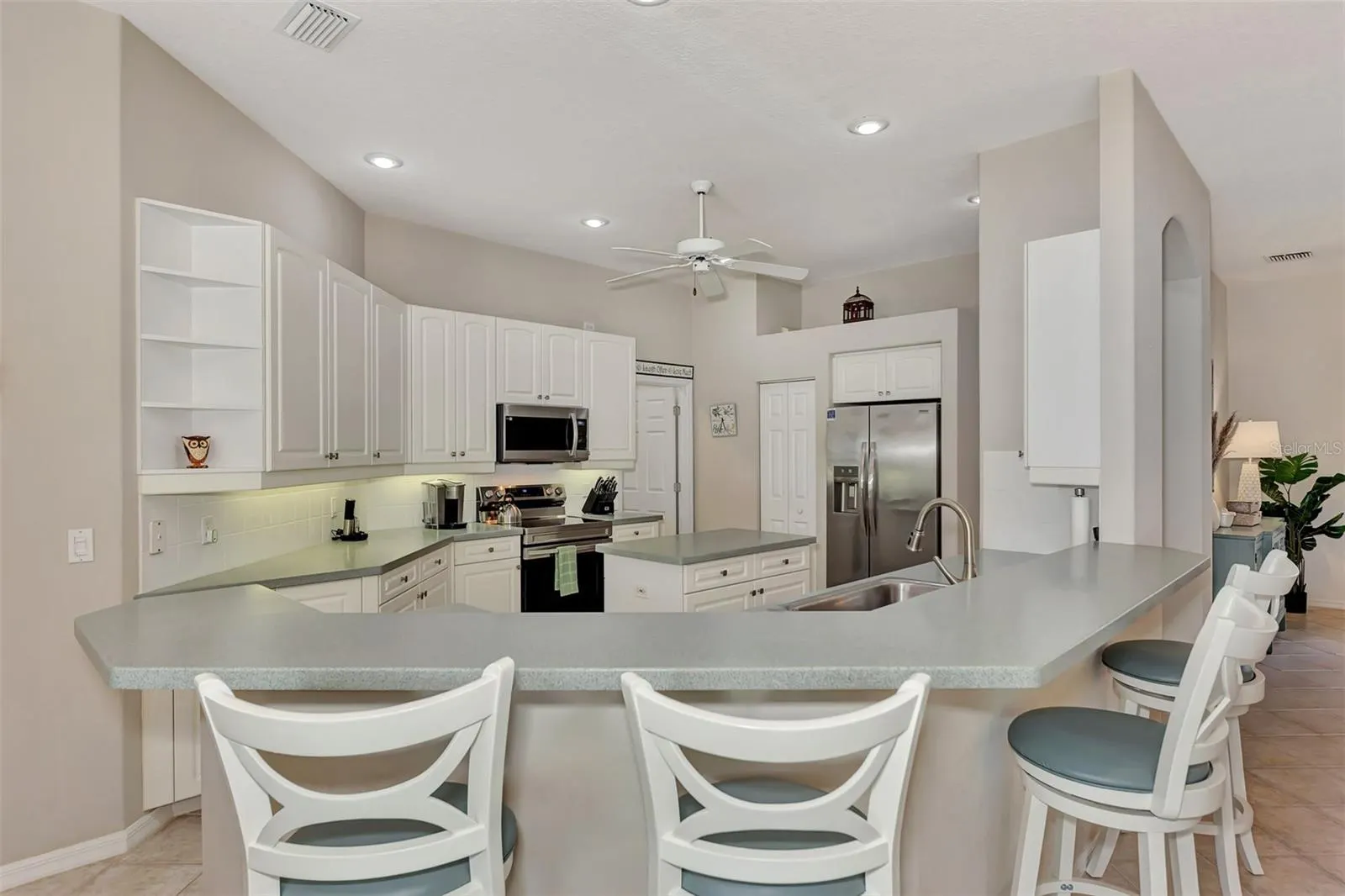 383 CEDARBROOK CT