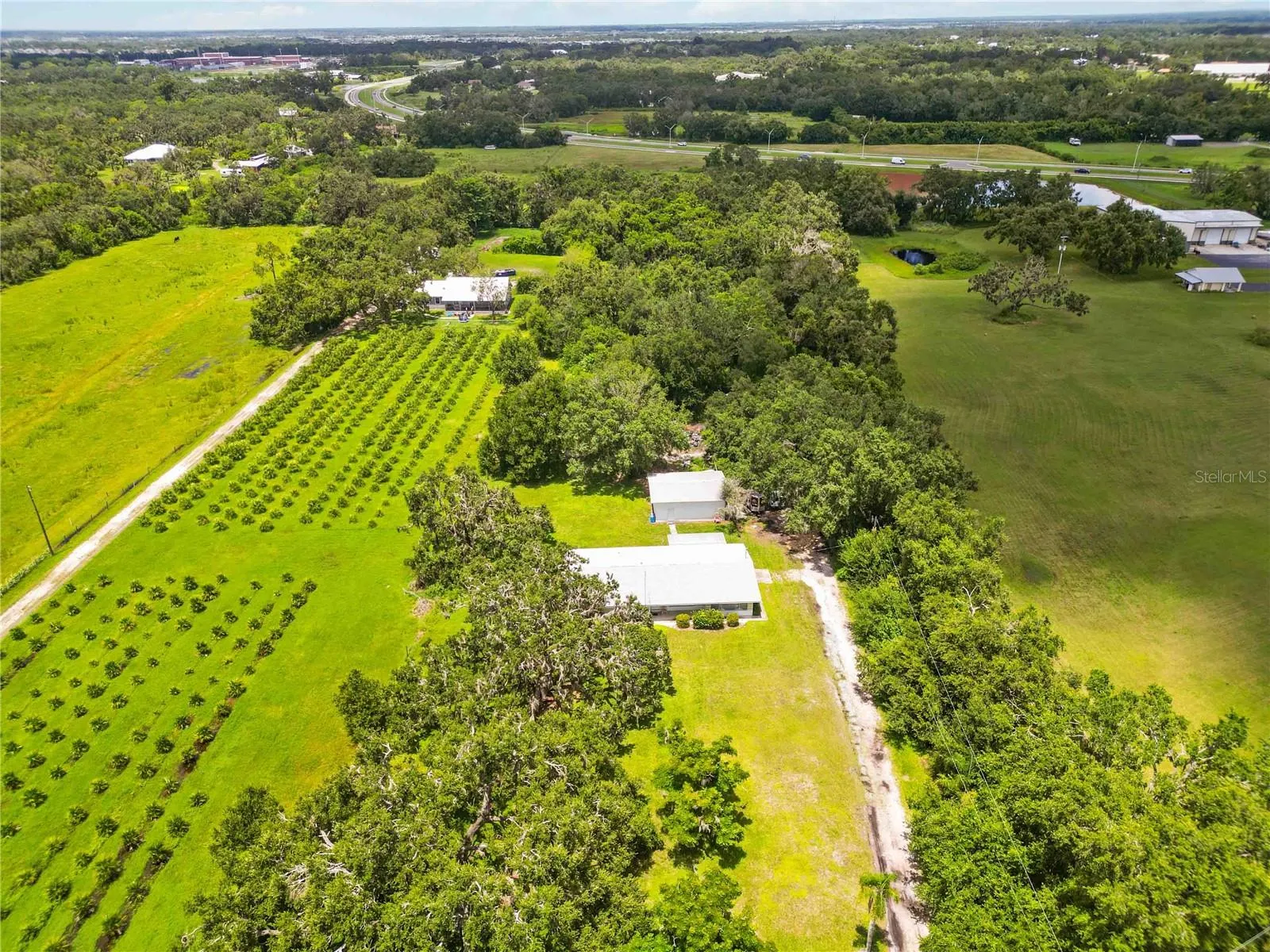 11880 US HIGHWAY 301  N