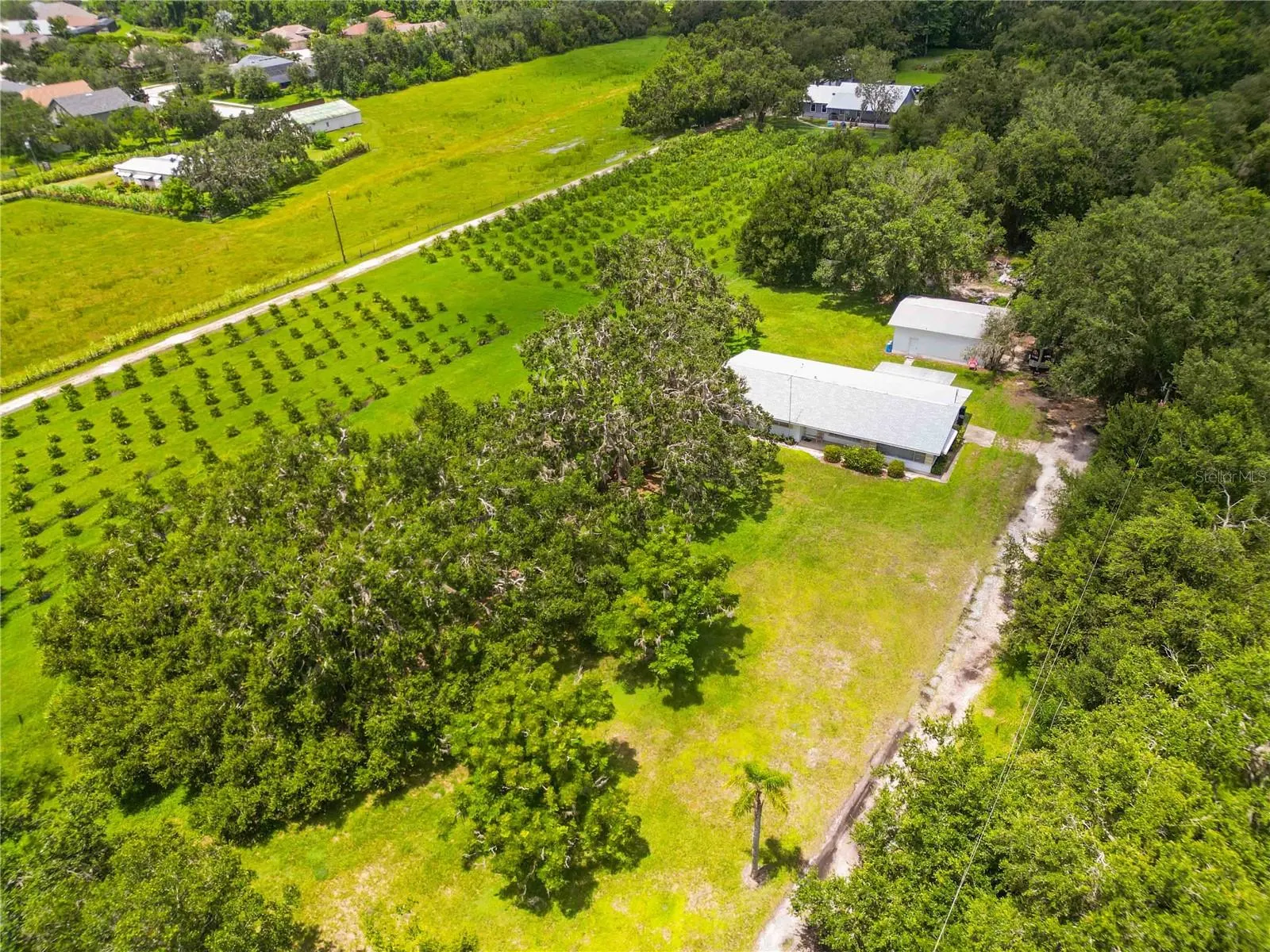 11880 US HIGHWAY 301  N