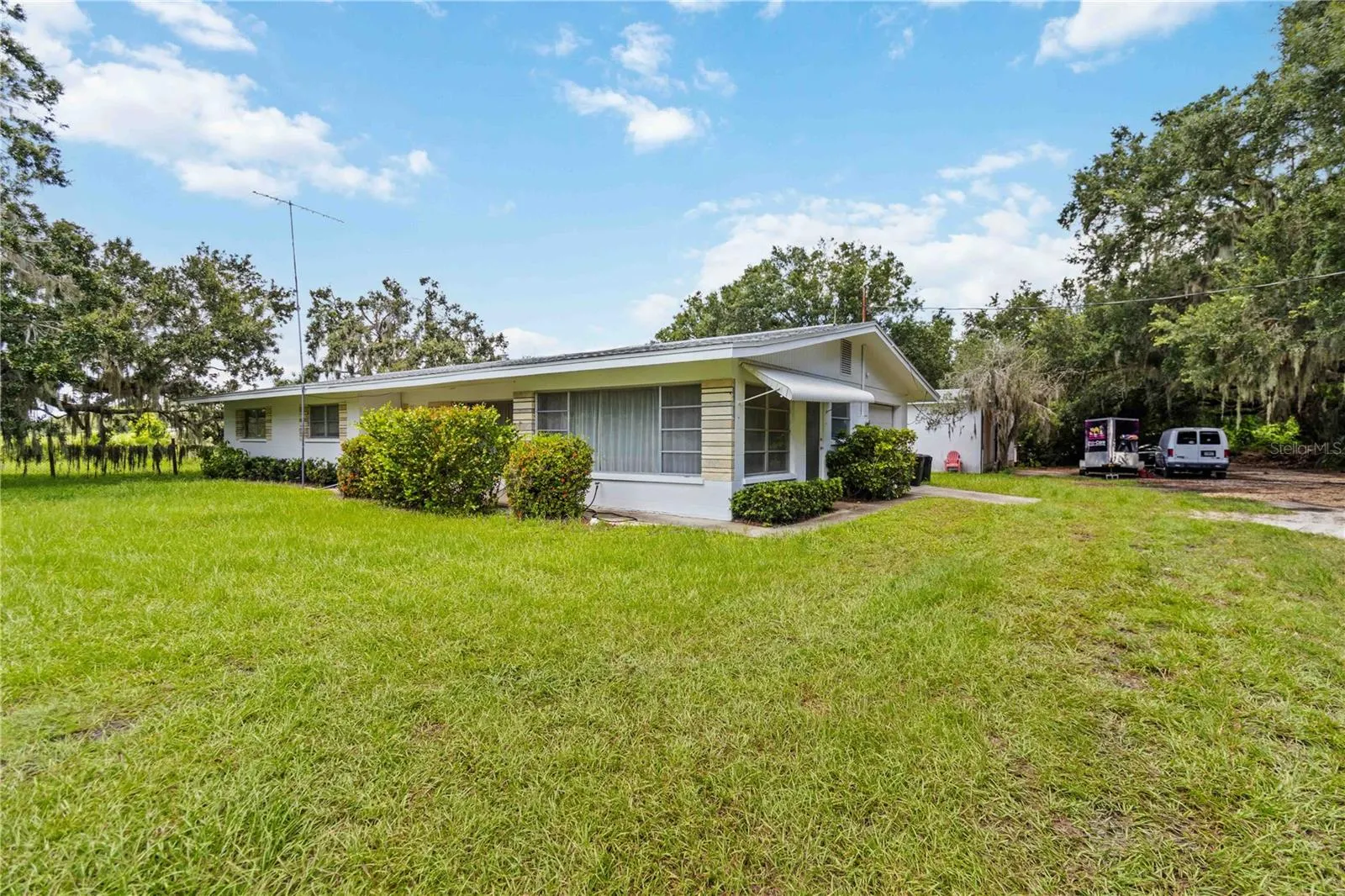 11880 US HIGHWAY 301  N