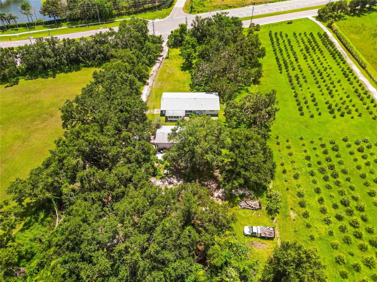 11880 US HIGHWAY 301  N