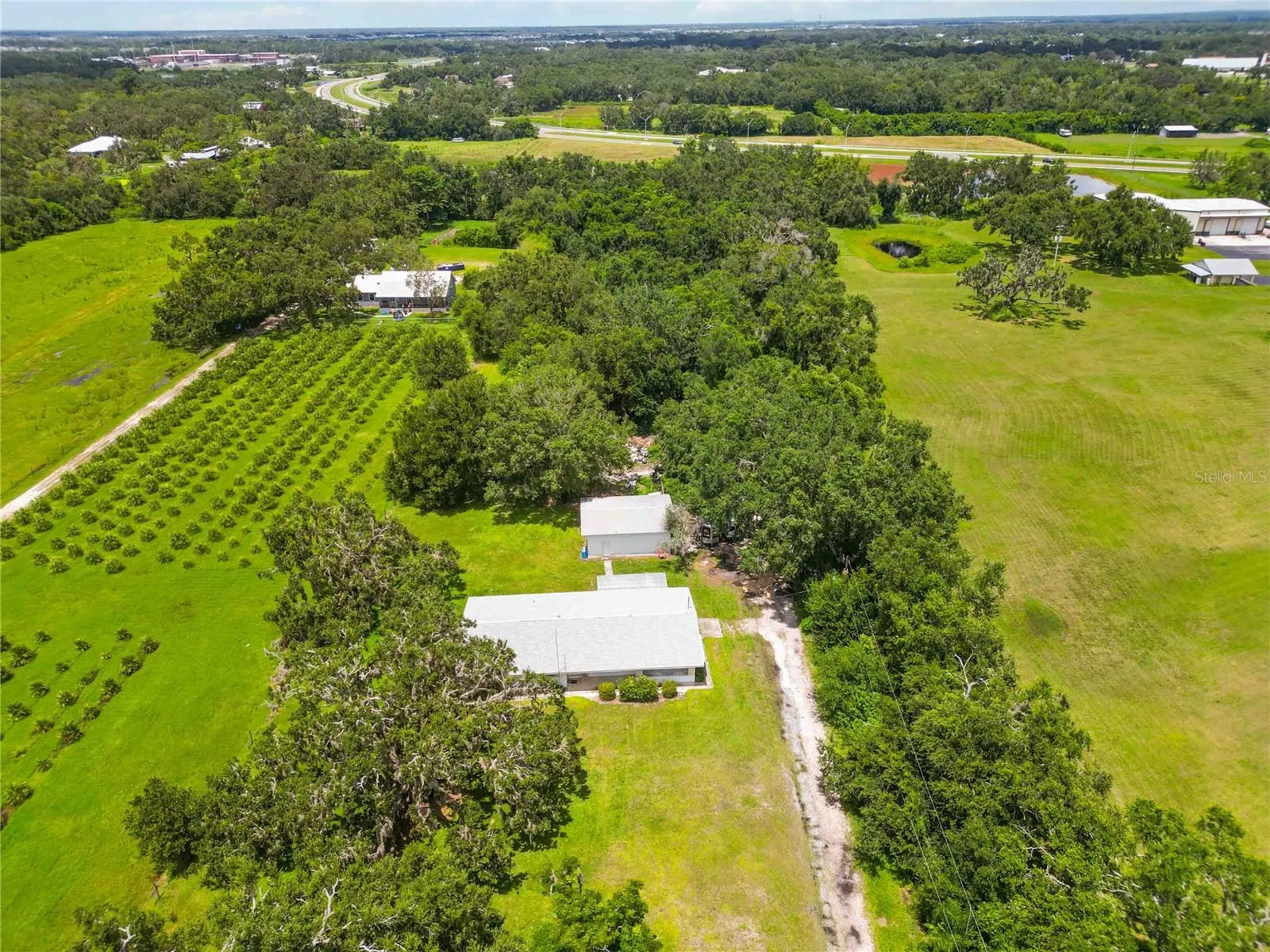 11880 US HIGHWAY 301  N
