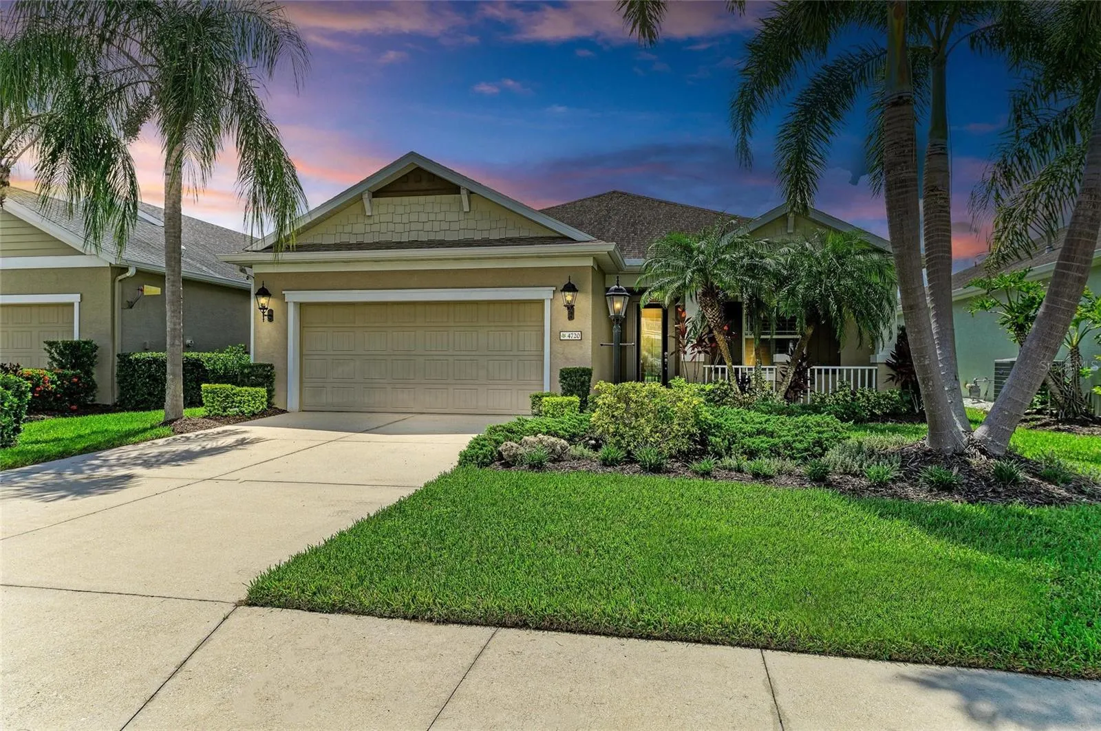 4720 WOODBROOK DR