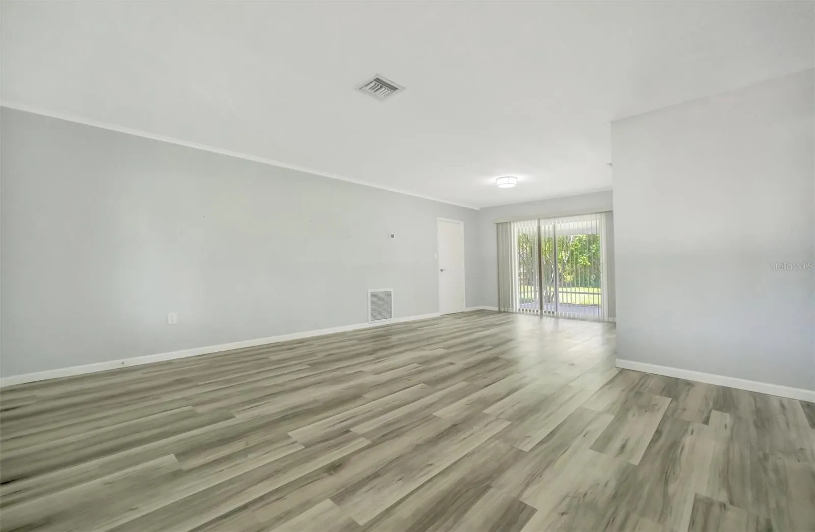 3816 1ST AVE W