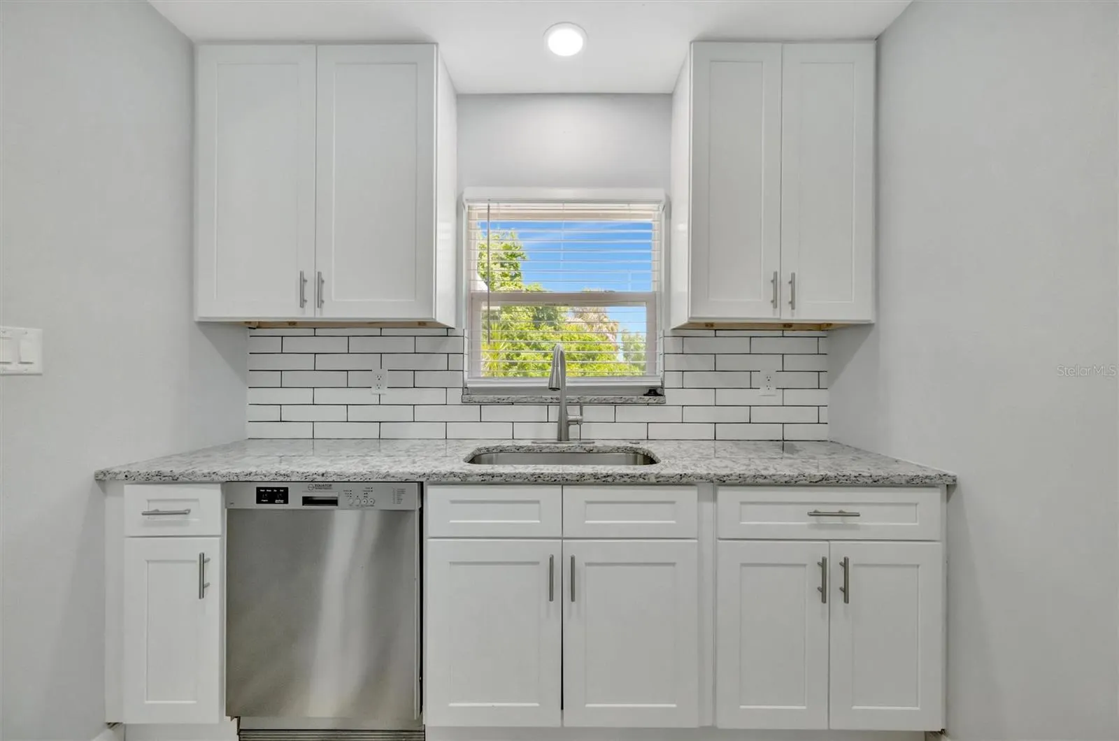 3816 1ST AVE W