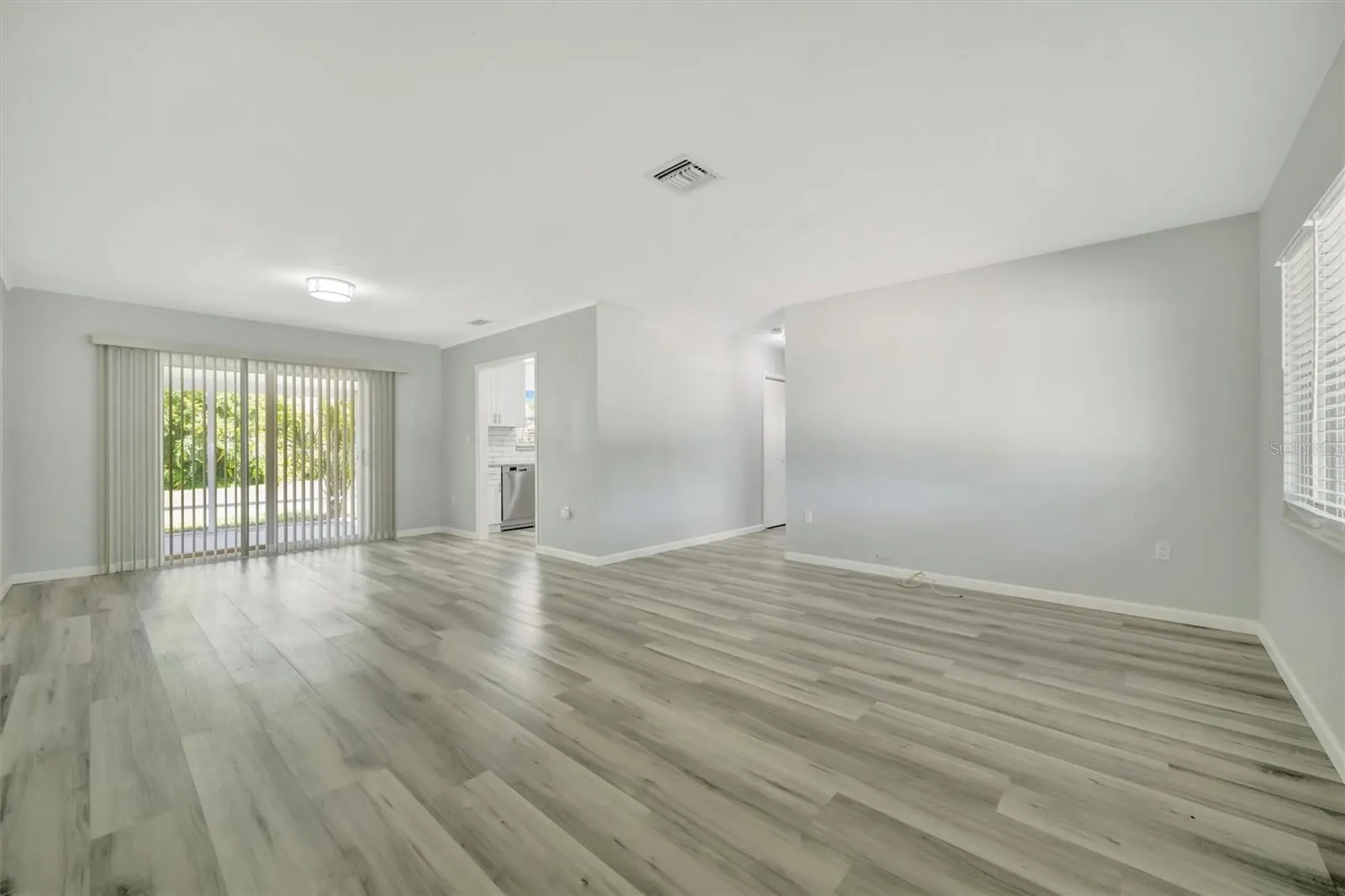 3816 1ST AVE W