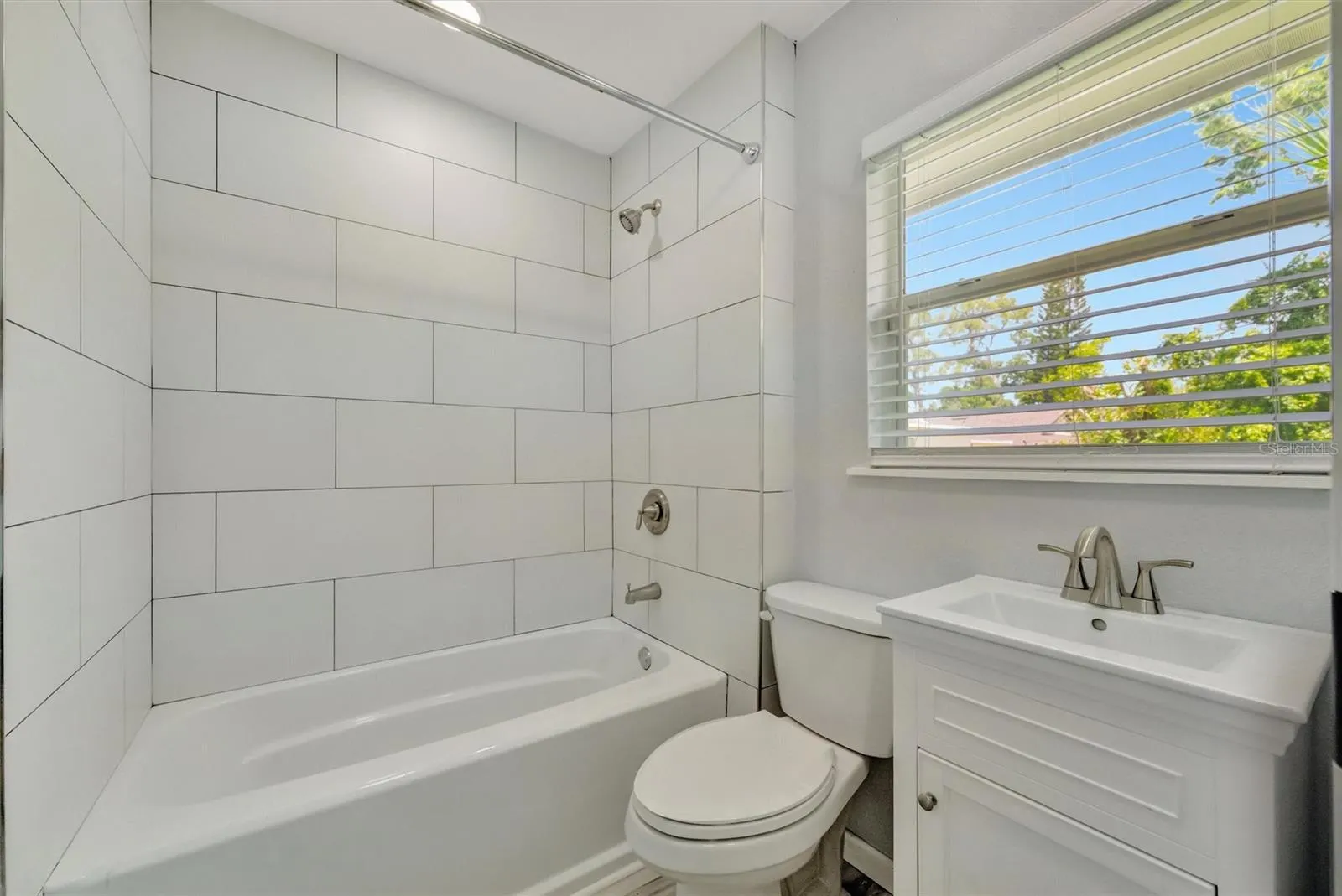 3816 1ST AVE W