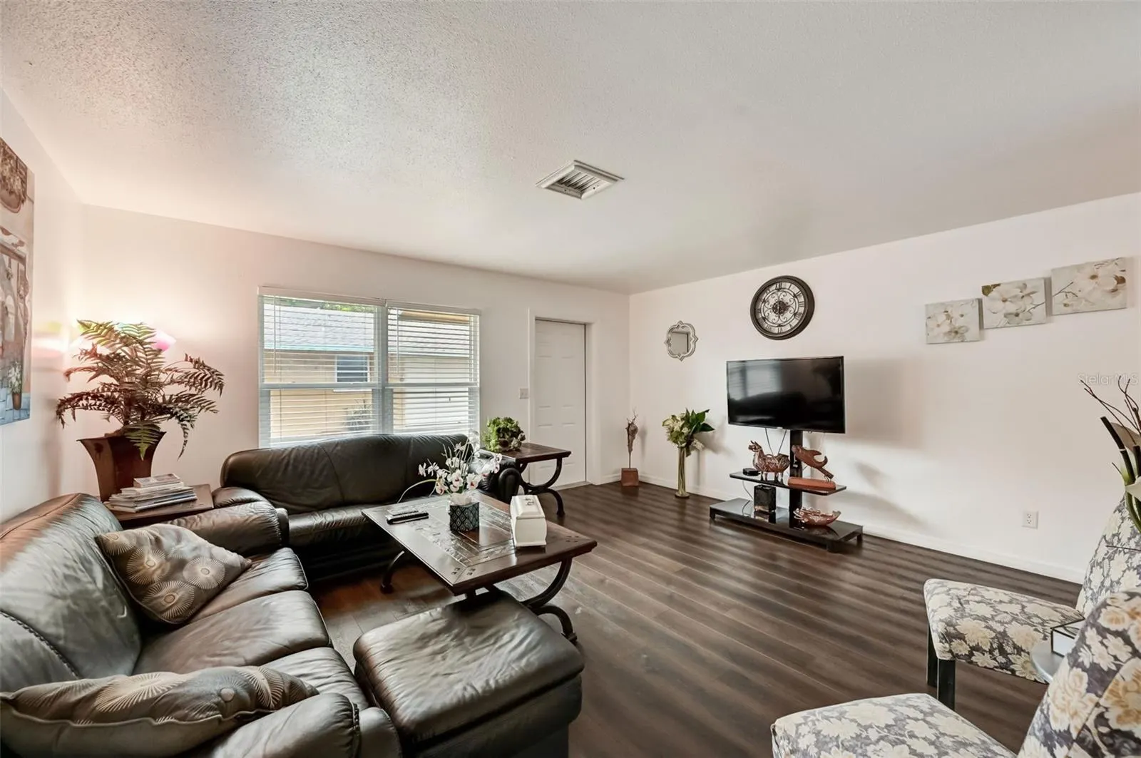 618 S OSPREY AVE