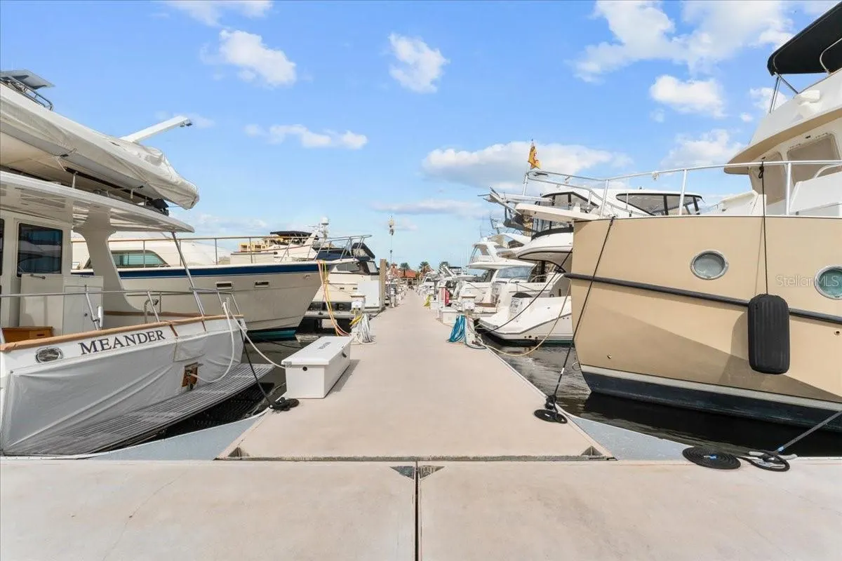 102 RIVIERA DUNES WAY #C-22, #C-22