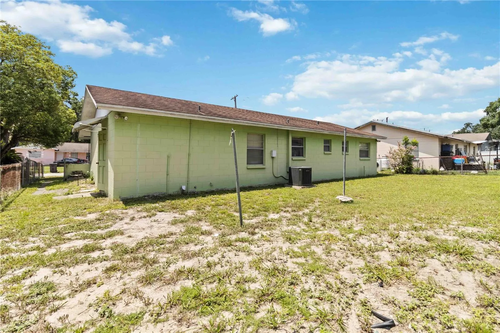 8309 TUPELO DR