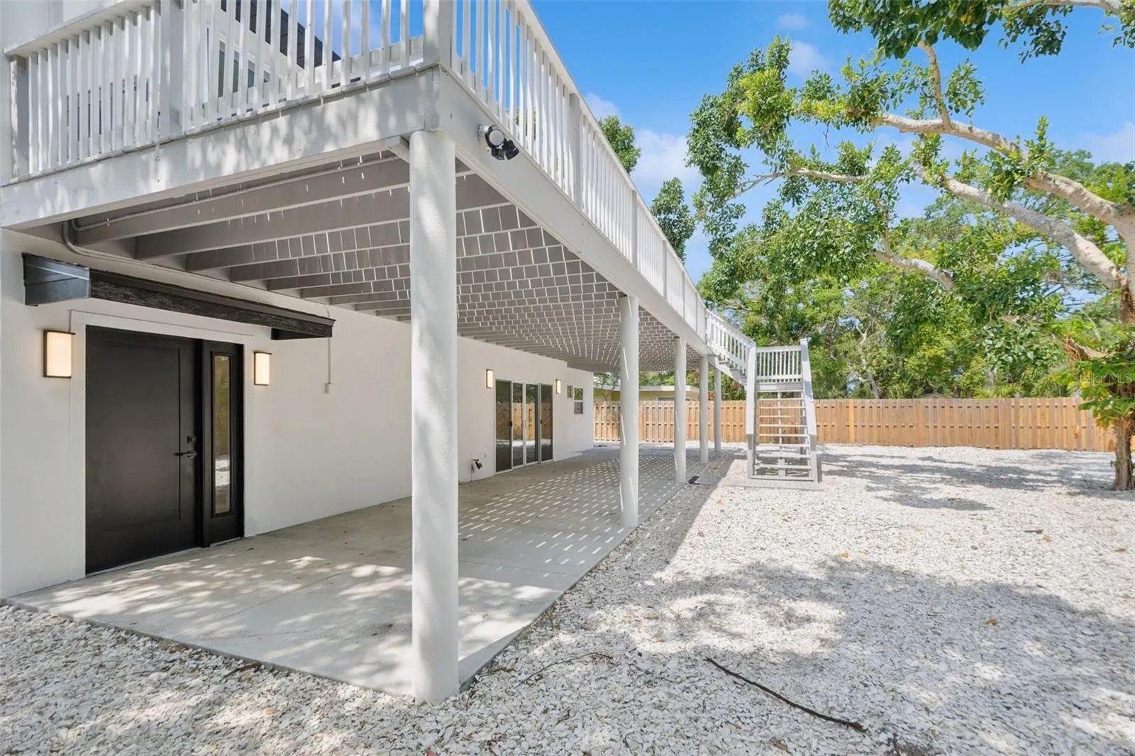 2655 BAY ST #2, #2