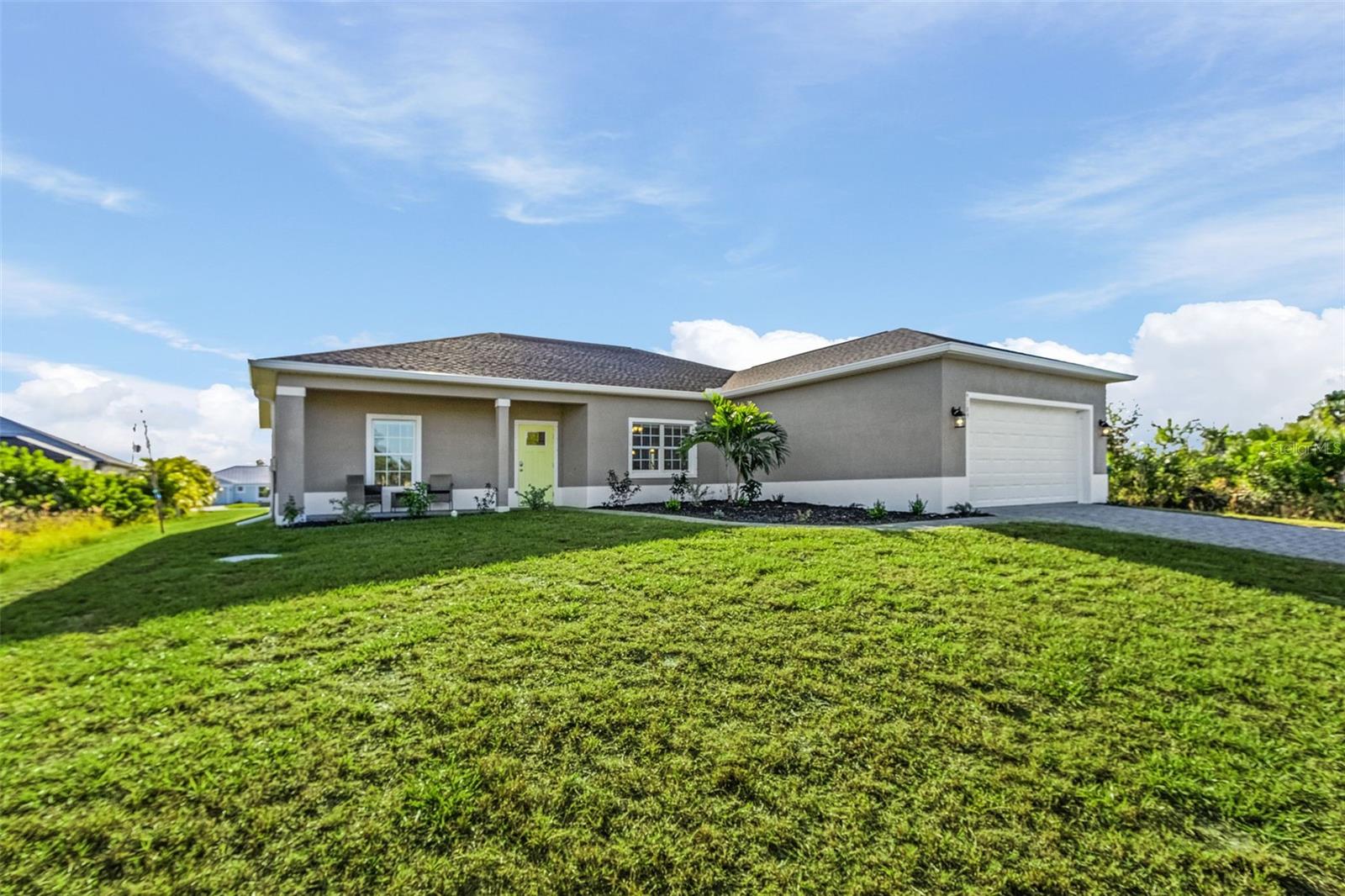 9189 SPRING CIR
