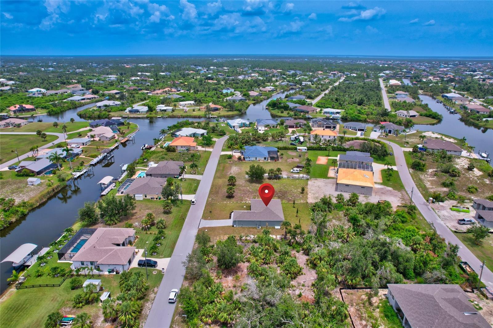 9285 NASTRAND CIR