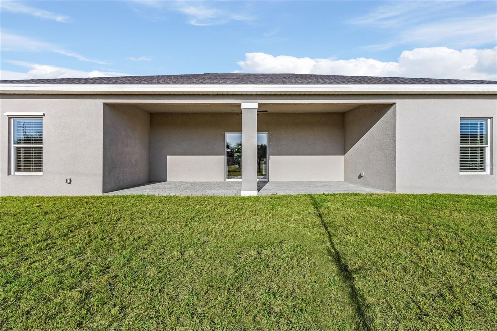 15681 LAKELAND CIR