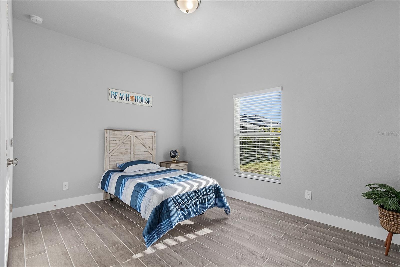 9341 HIALEAH TER