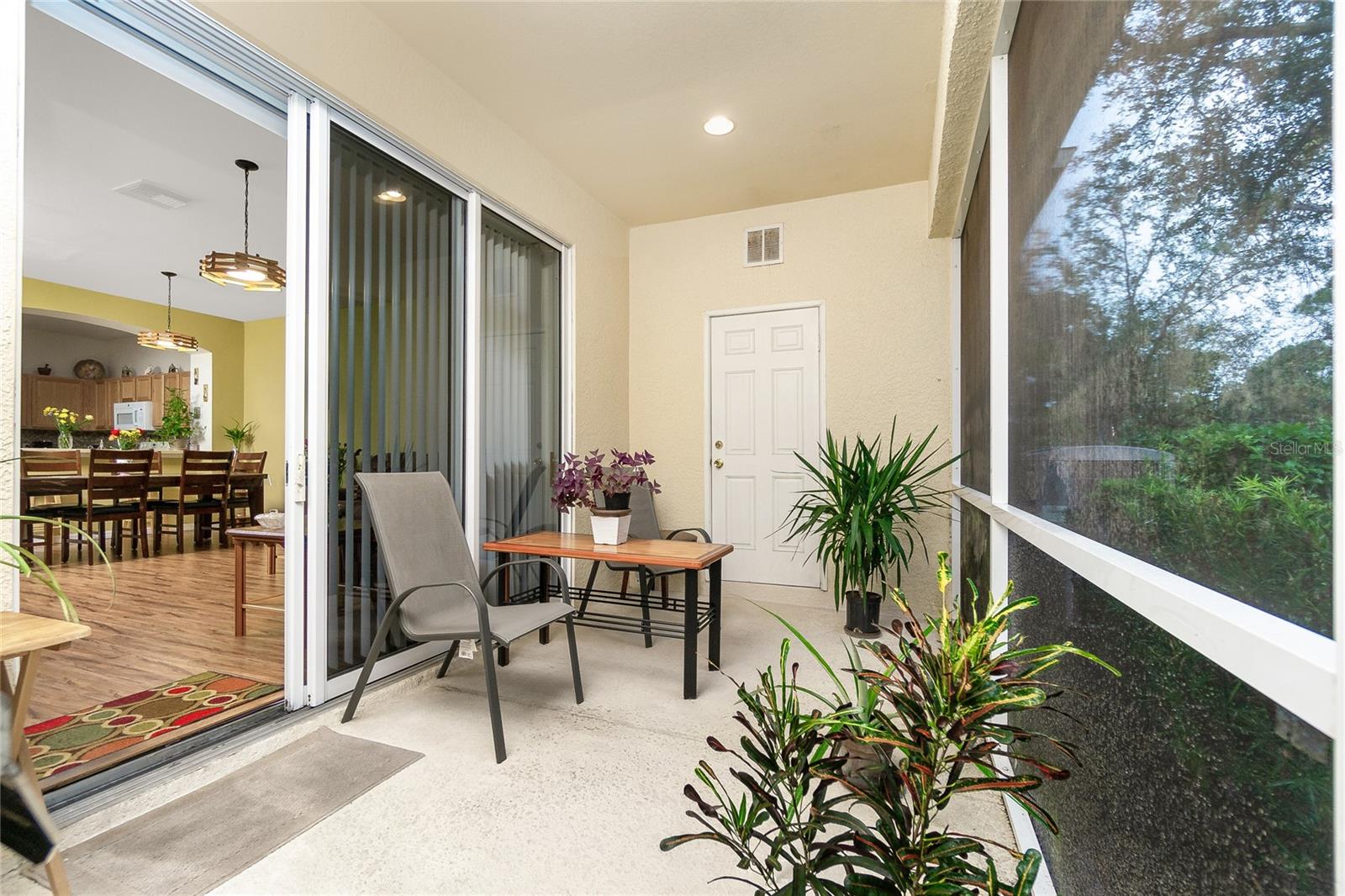 1157 JONAH DR