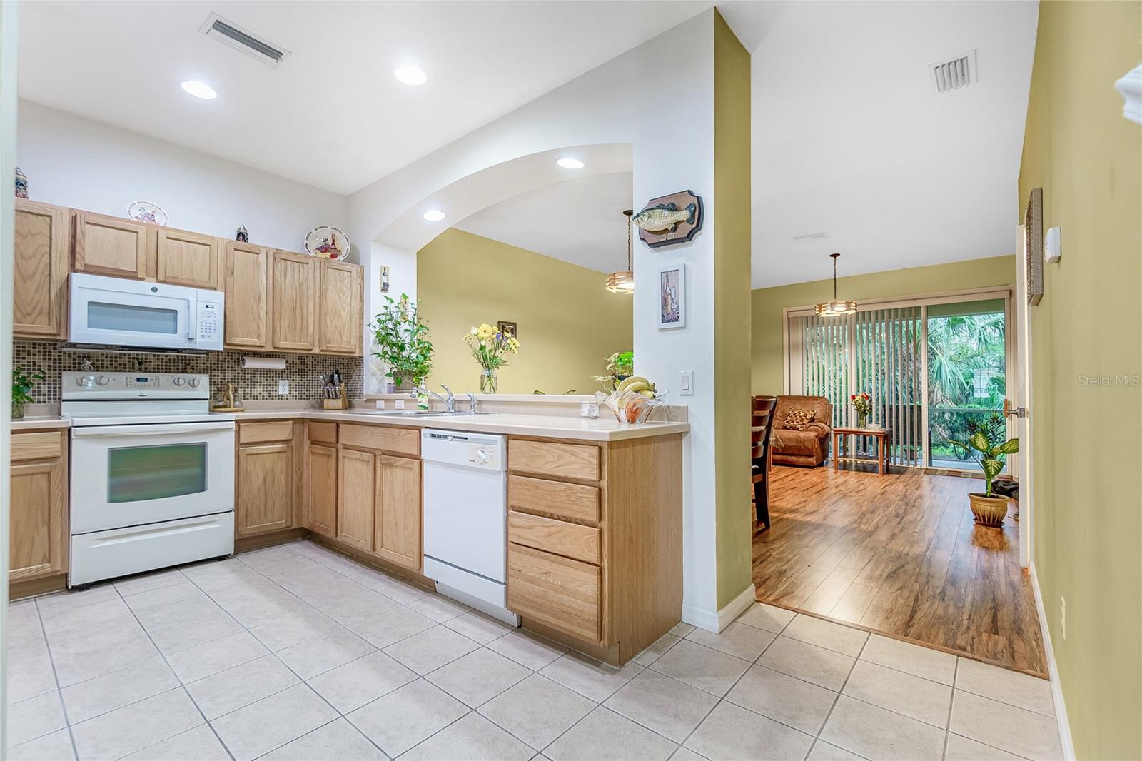 1157 JONAH DR