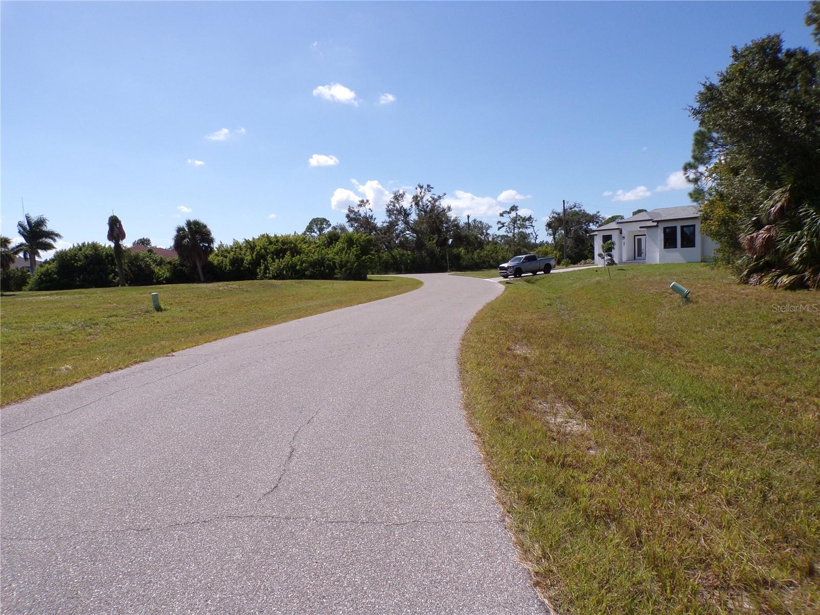 201 REDWOOD RD