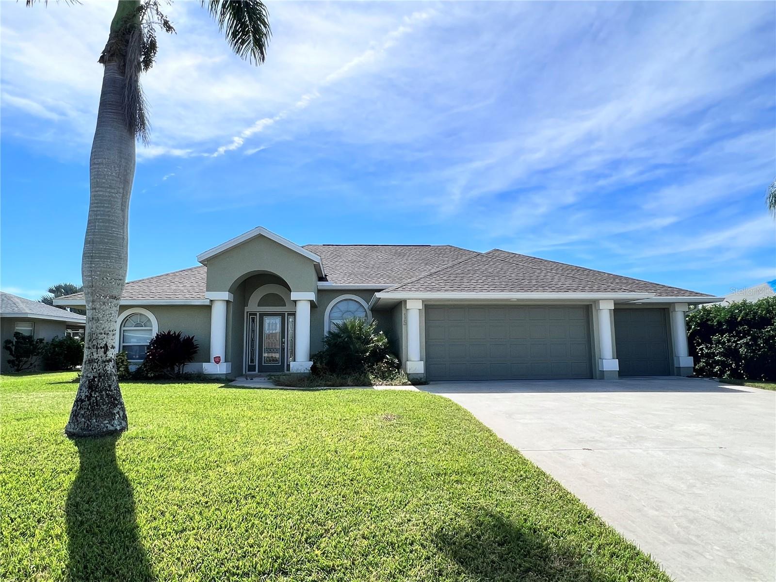 15 SPORTSMAN CT