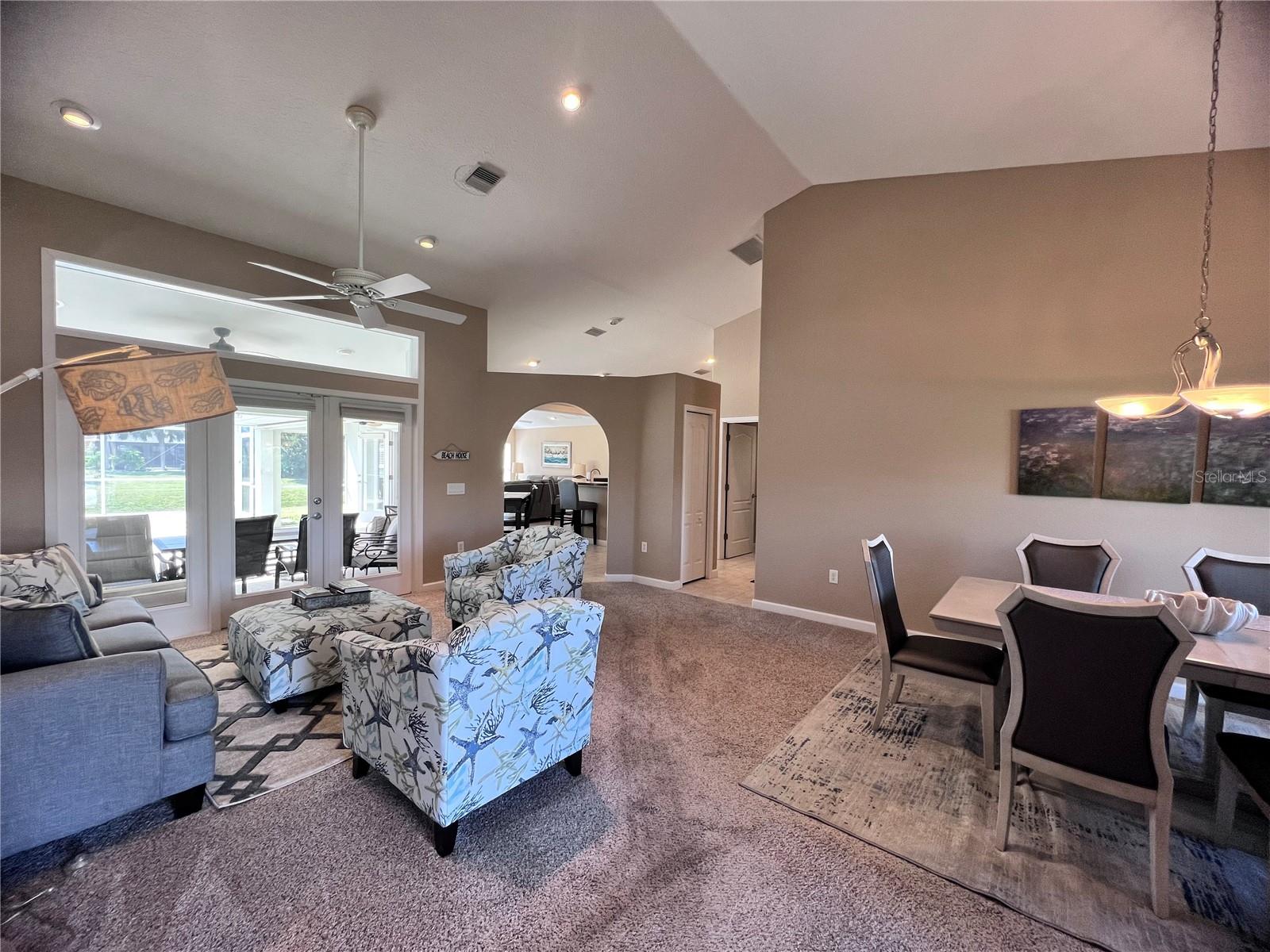 15 SPORTSMAN CT