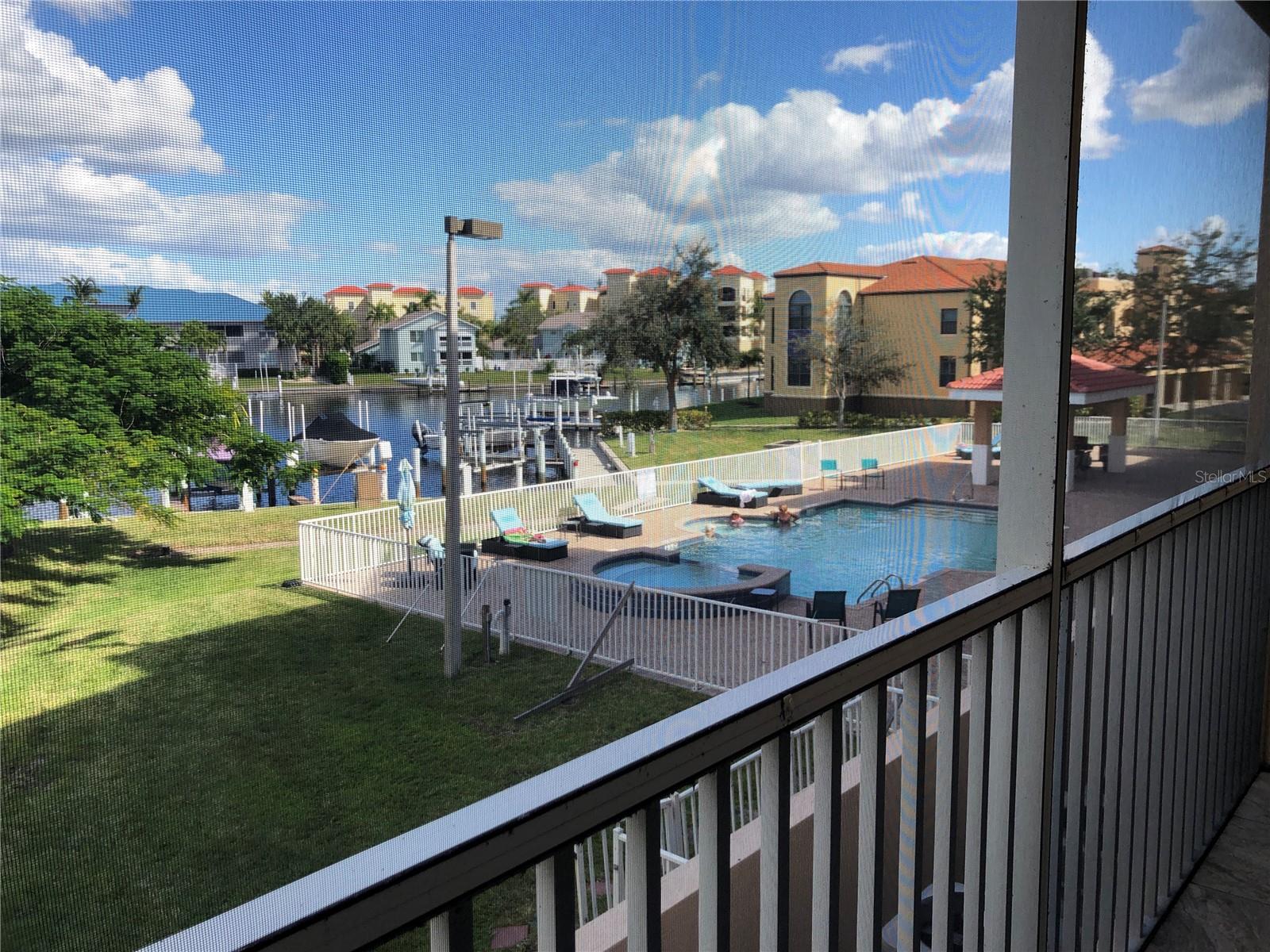 3322 PURPLE MARTIN DR #121, #121