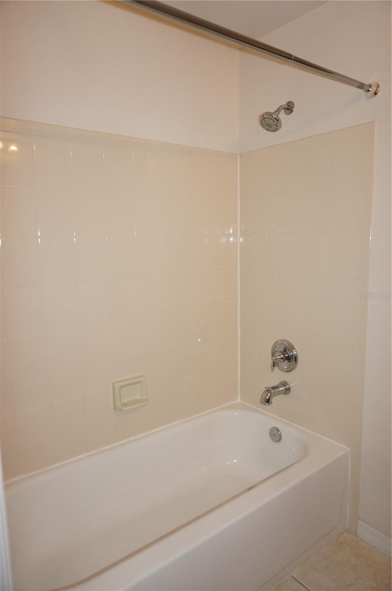 3322 PURPLE MARTIN DR #121, #121