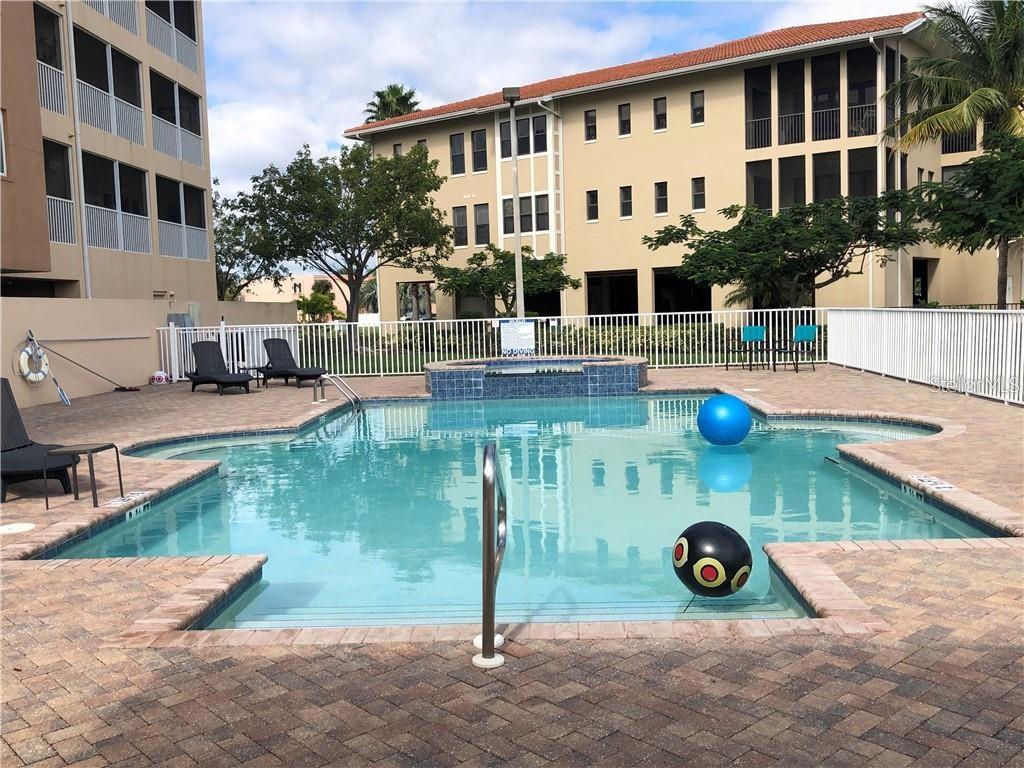 3322 PURPLE MARTIN DR #121, #121