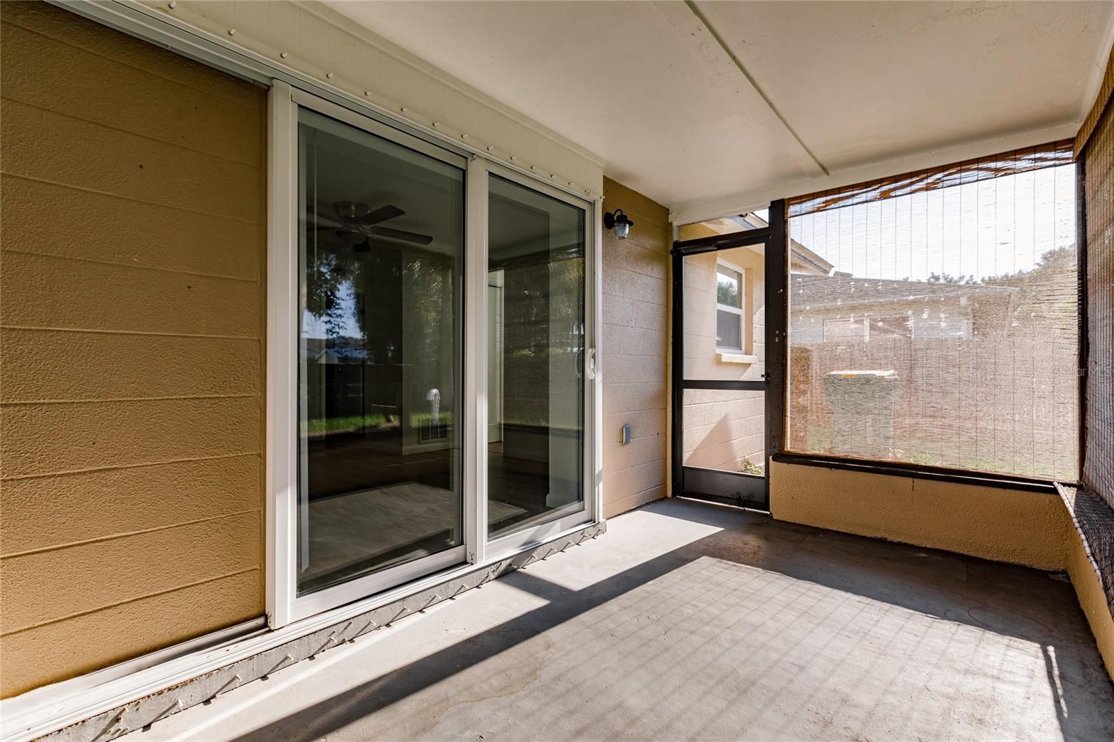 1611 FLORENCE AVE #B, #B