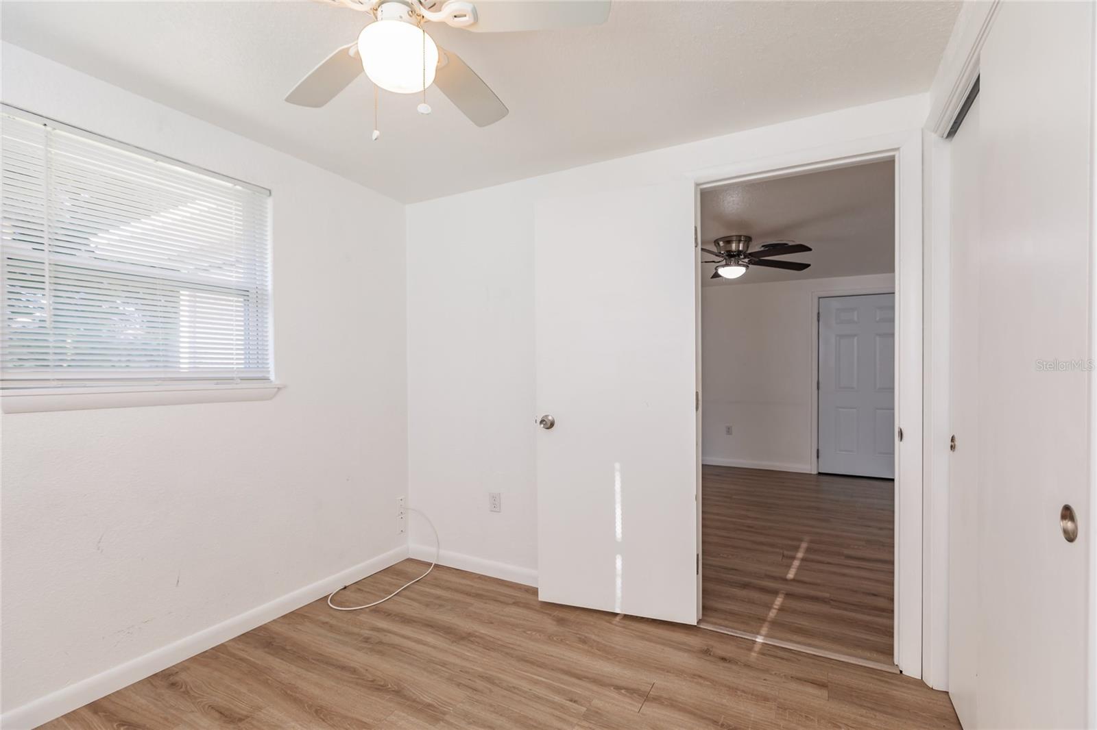 1611 FLORENCE AVE #B, #B