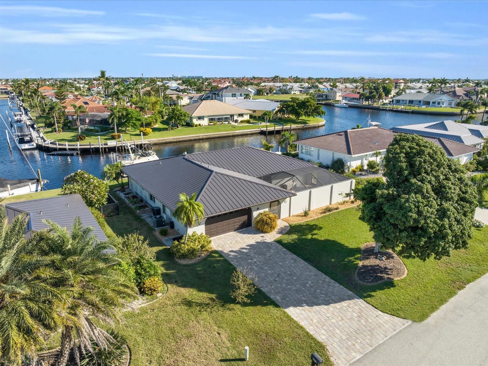 2816 VIA PALOMA DR