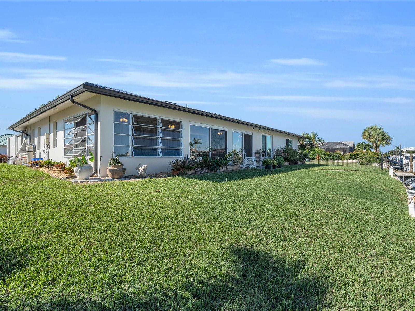 2816 VIA PALOMA DR