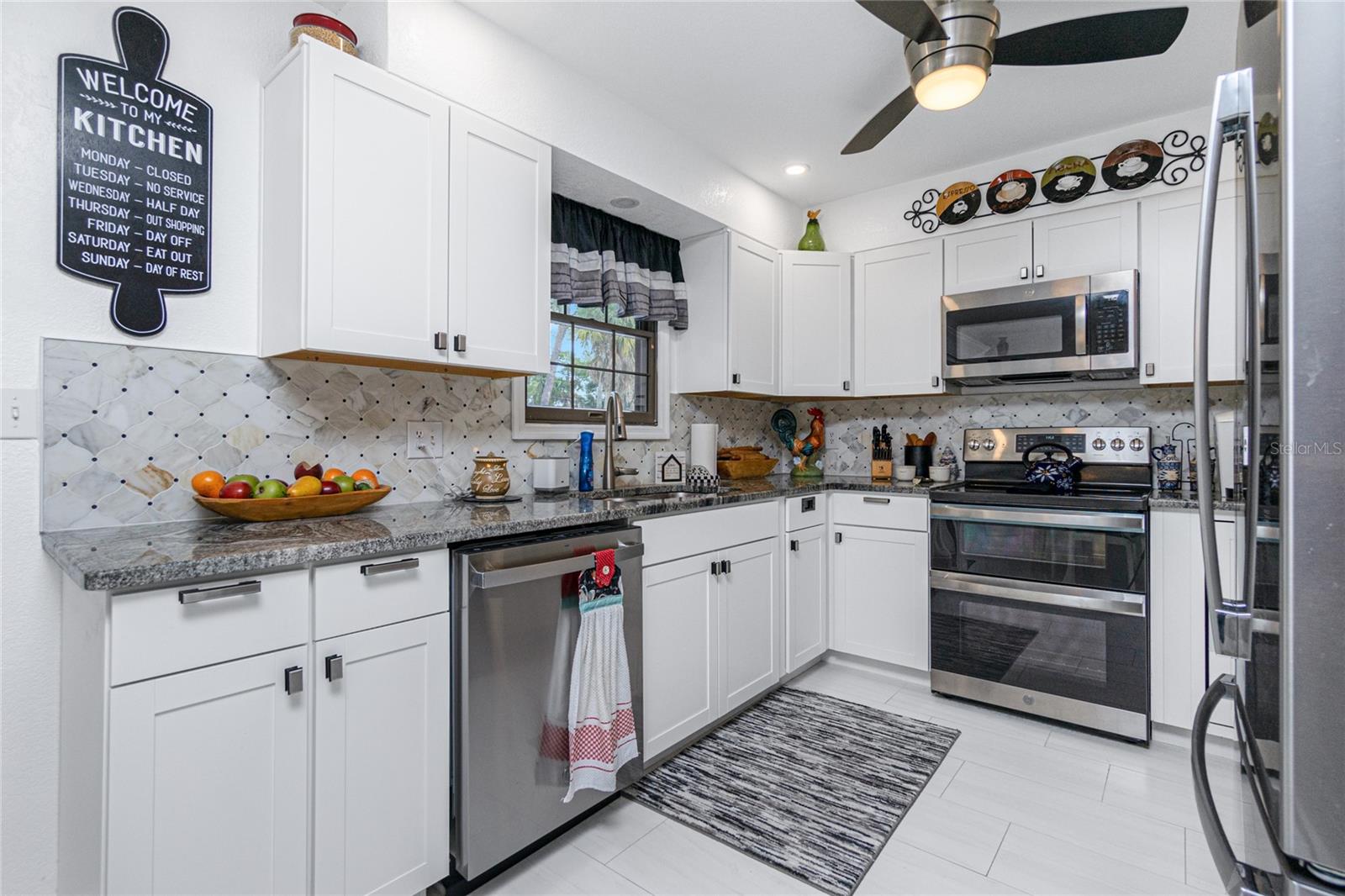 4110 ALLURE LN