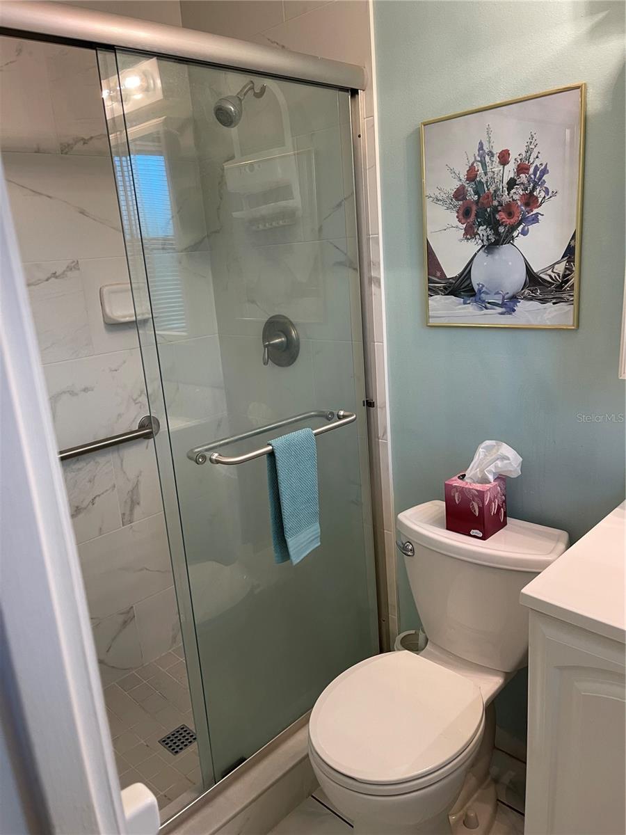 409 MANATEE CT #204, #204
