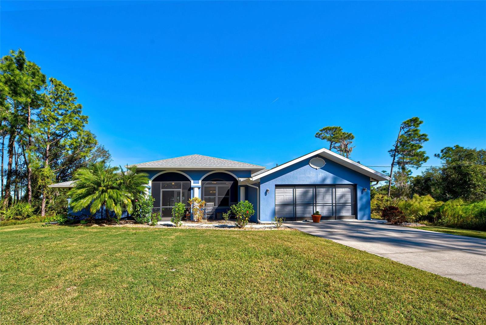 2508 TROPICAIRE BLVD