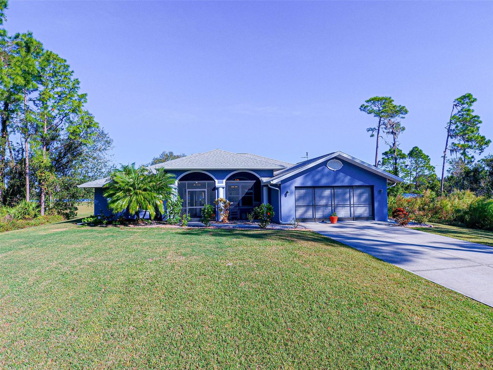 2508 TROPICAIRE BLVD