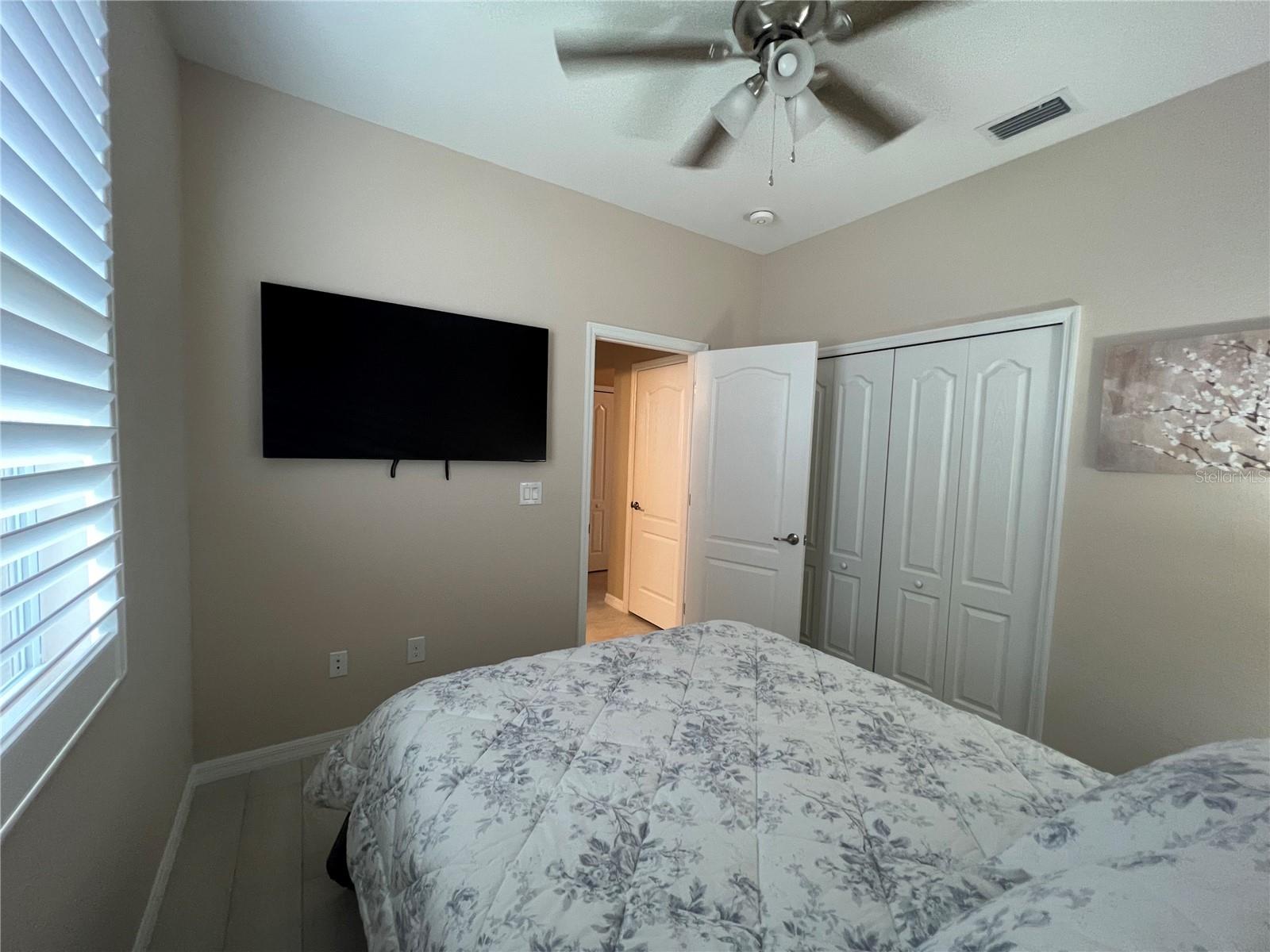 5419 GRAND CYPRESS BLVD