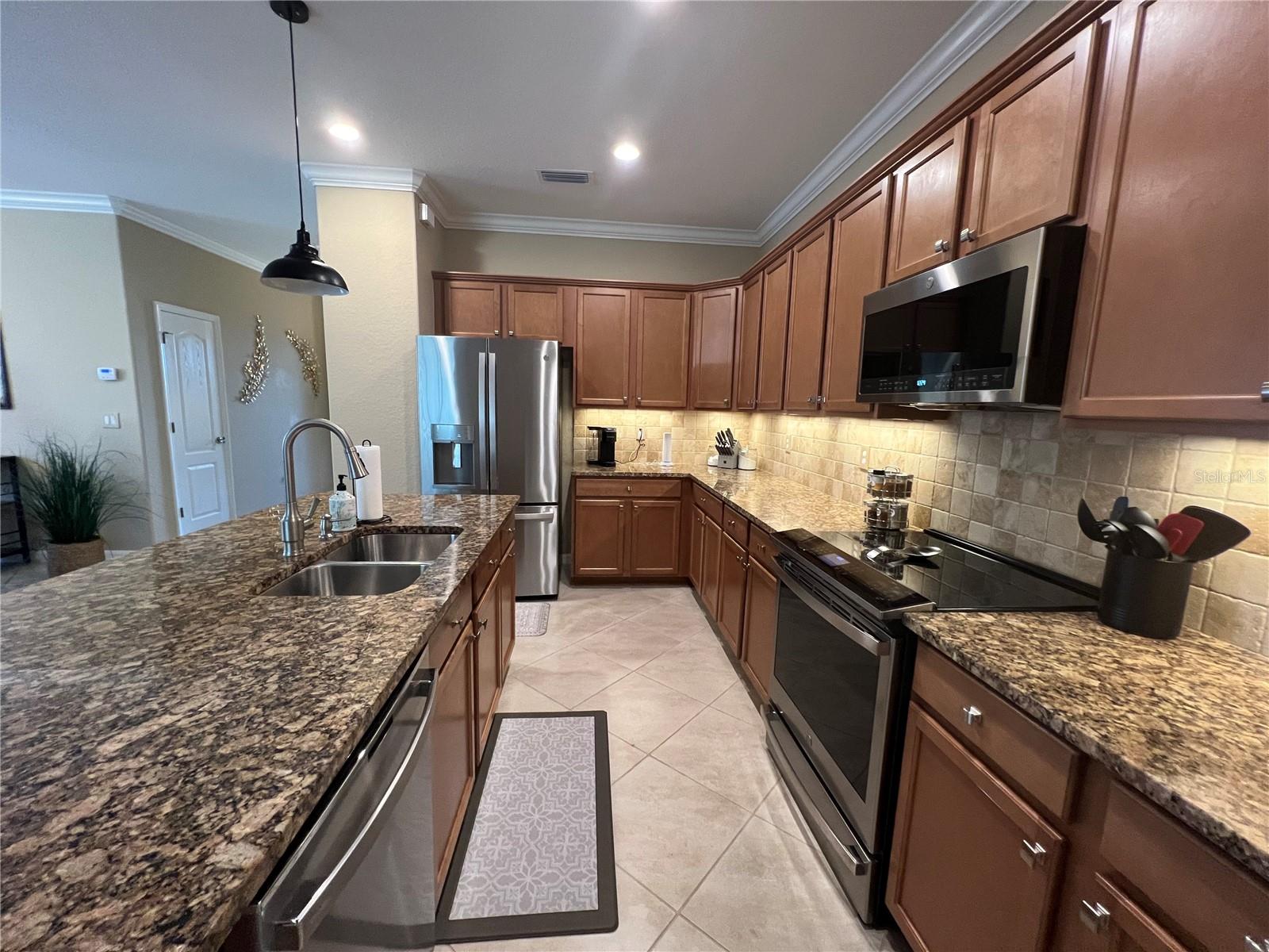 5419 GRAND CYPRESS BLVD