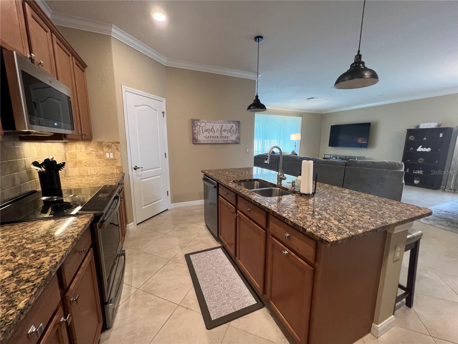 5419 GRAND CYPRESS BLVD