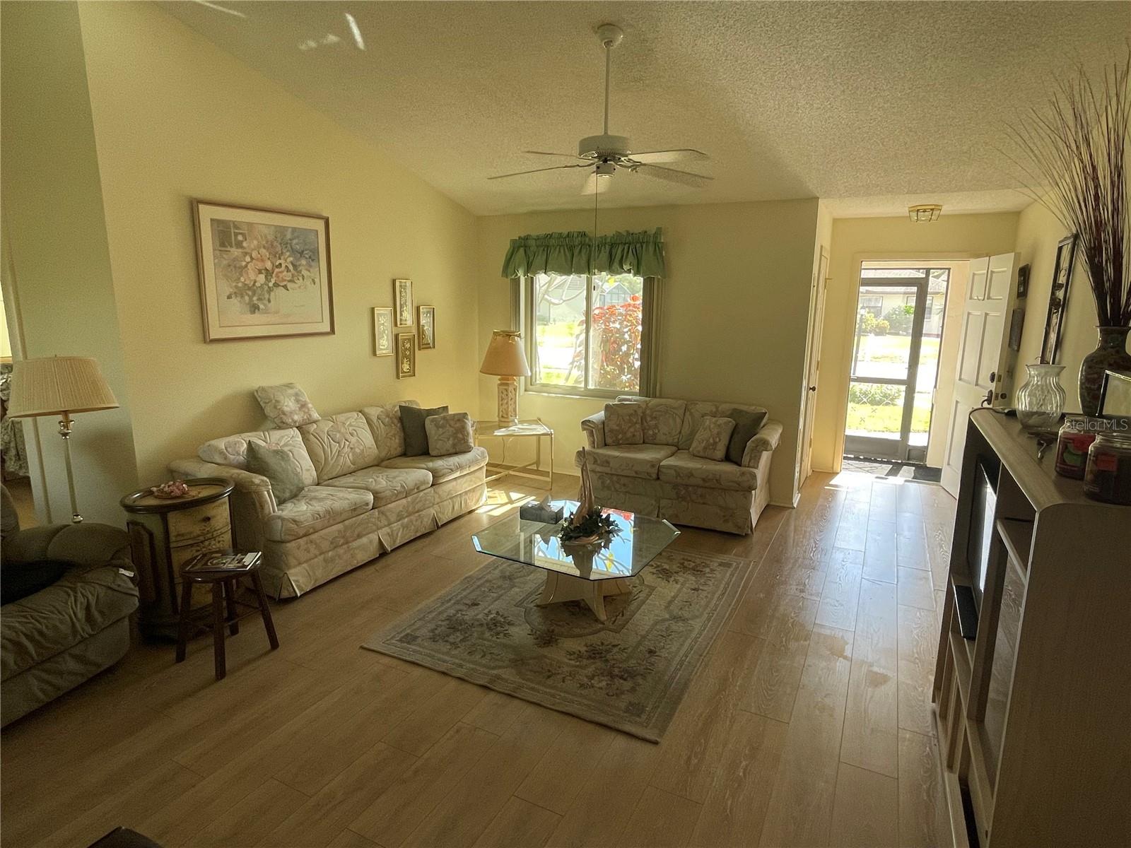 607 SUGARWOOD DR