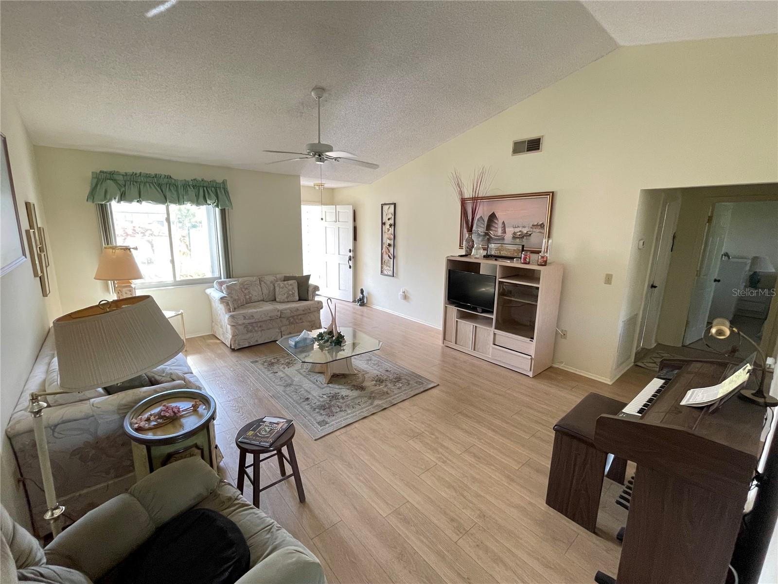 607 SUGARWOOD DR