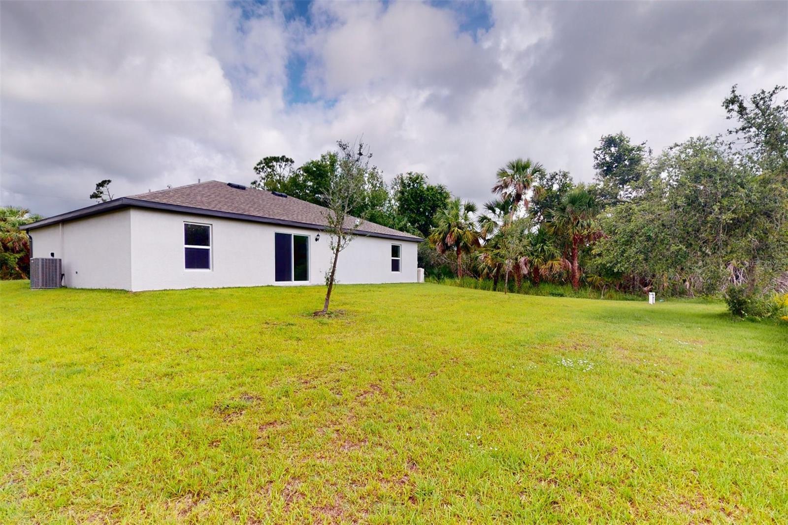 4846 BUTTERFLY LN