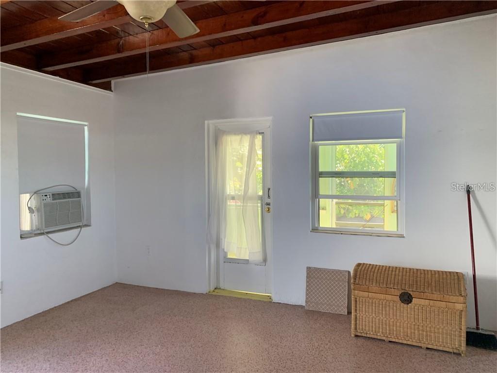 40 BEACHCOMBER LN ##0, ##0