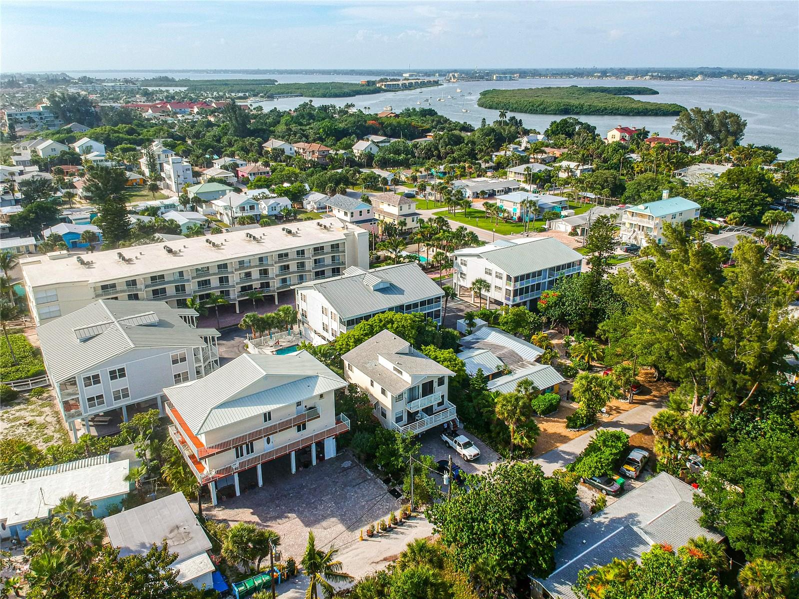 40 BEACHCOMBER LN ##0, ##0
