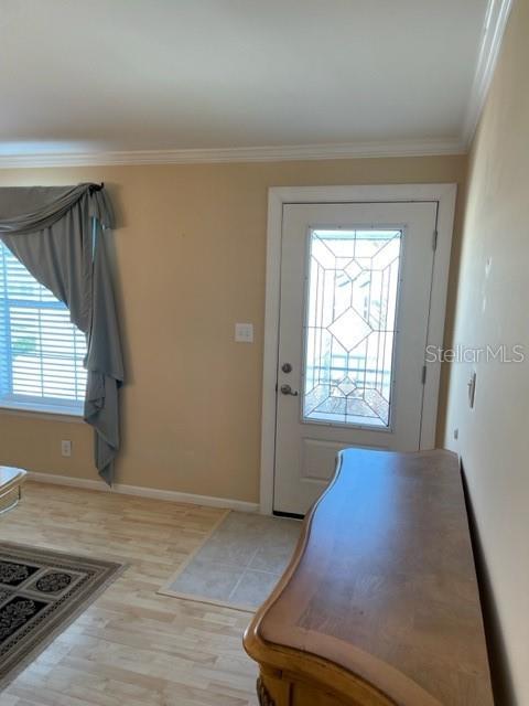 621 GLORIOSA DR