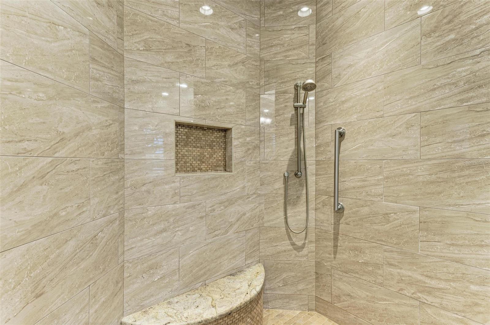 1355 GREBE DR