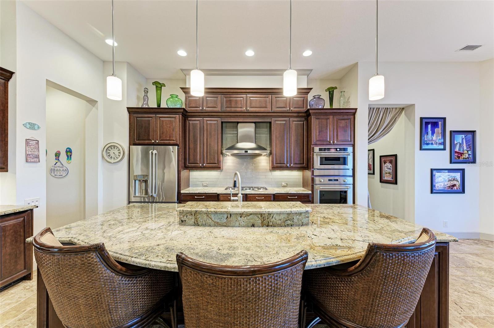 1355 GREBE DR